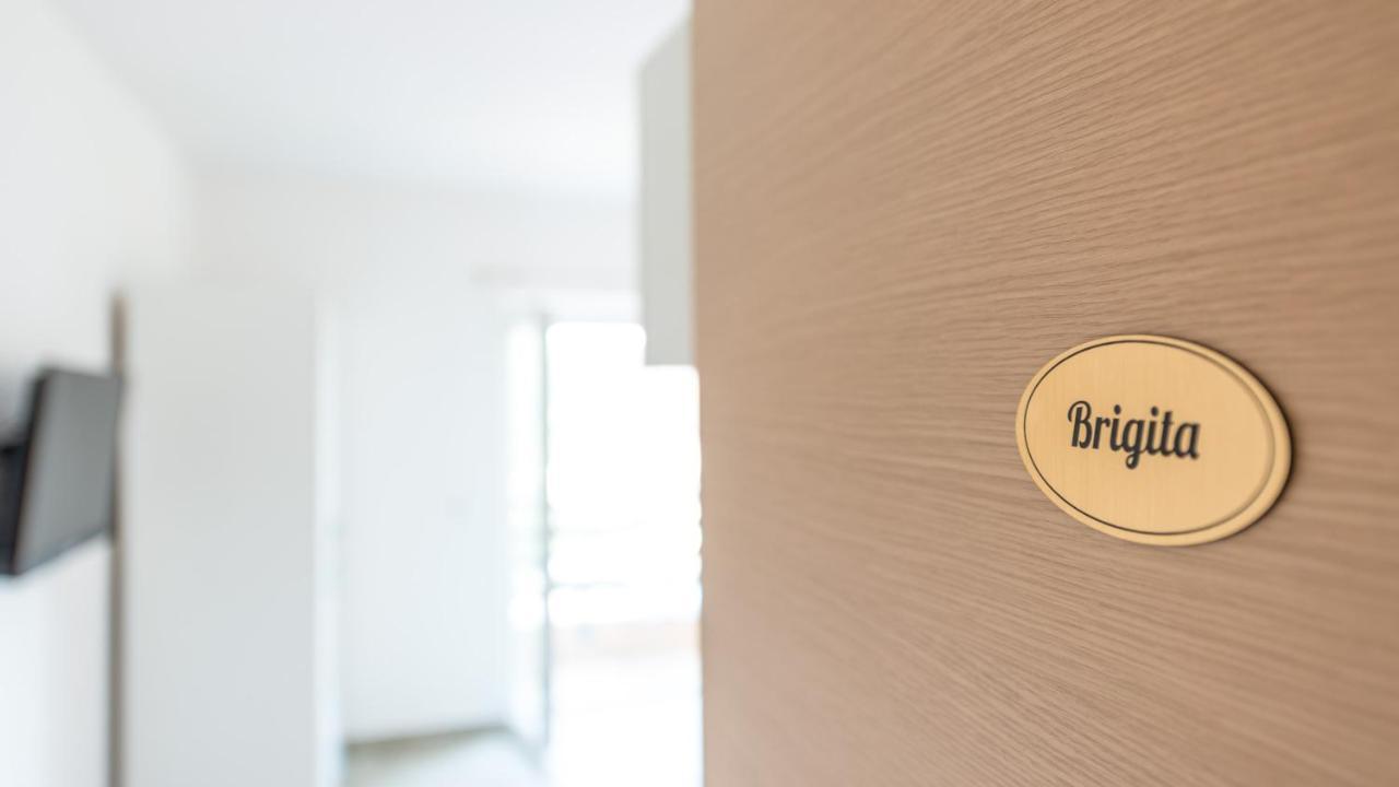Apartament Mihaela & Brigita Bayview *